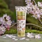 Earthgenix Japanese cherry blossom face wash - 100ml - Image 4
