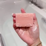 Bubbly Glow Niacinamide Soap - 70g - Image 7