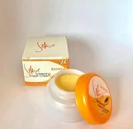 Silka Papaya Whitening Pearl Cream - 8g